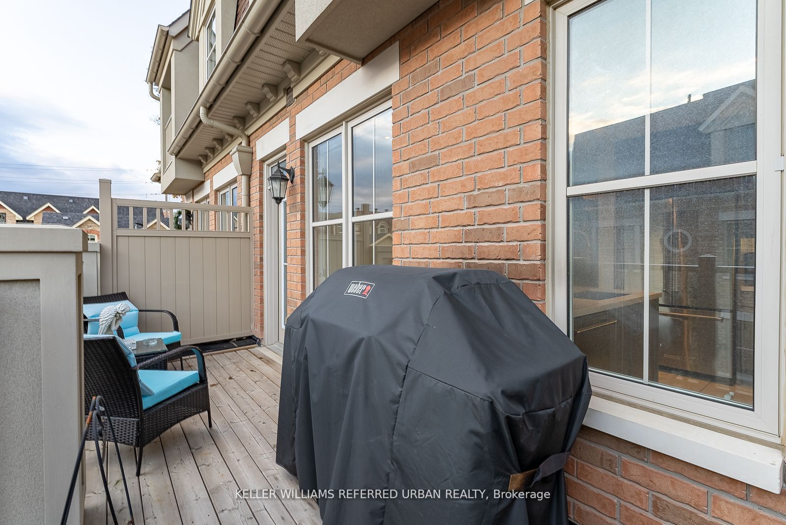 9972 Keele St, #0