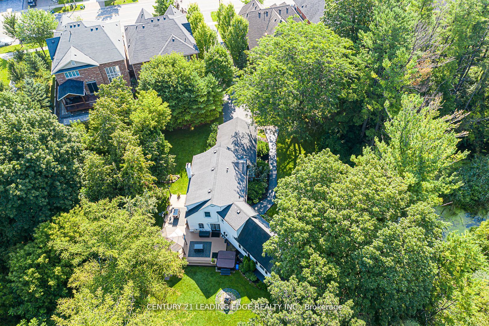 10 YORKTON Boulevard