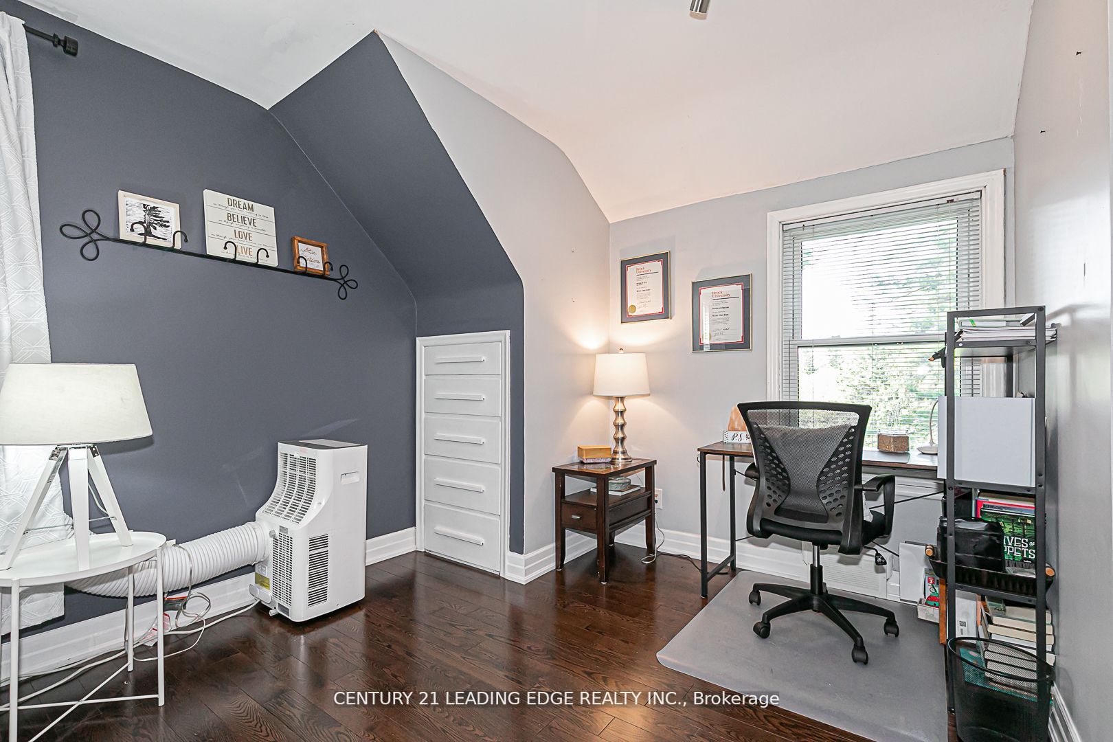 10 YORKTON Boulevard