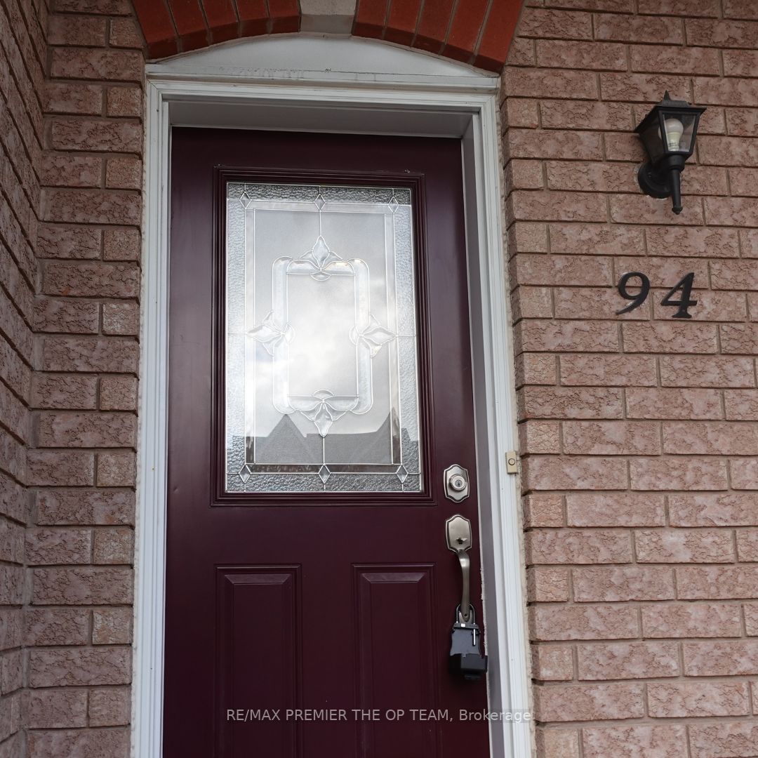 94 Kelso Cres