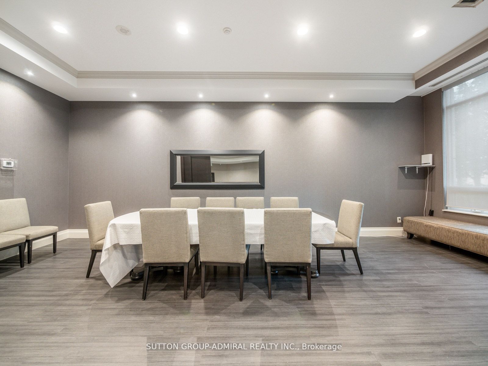 100 Promenade Circ, #801