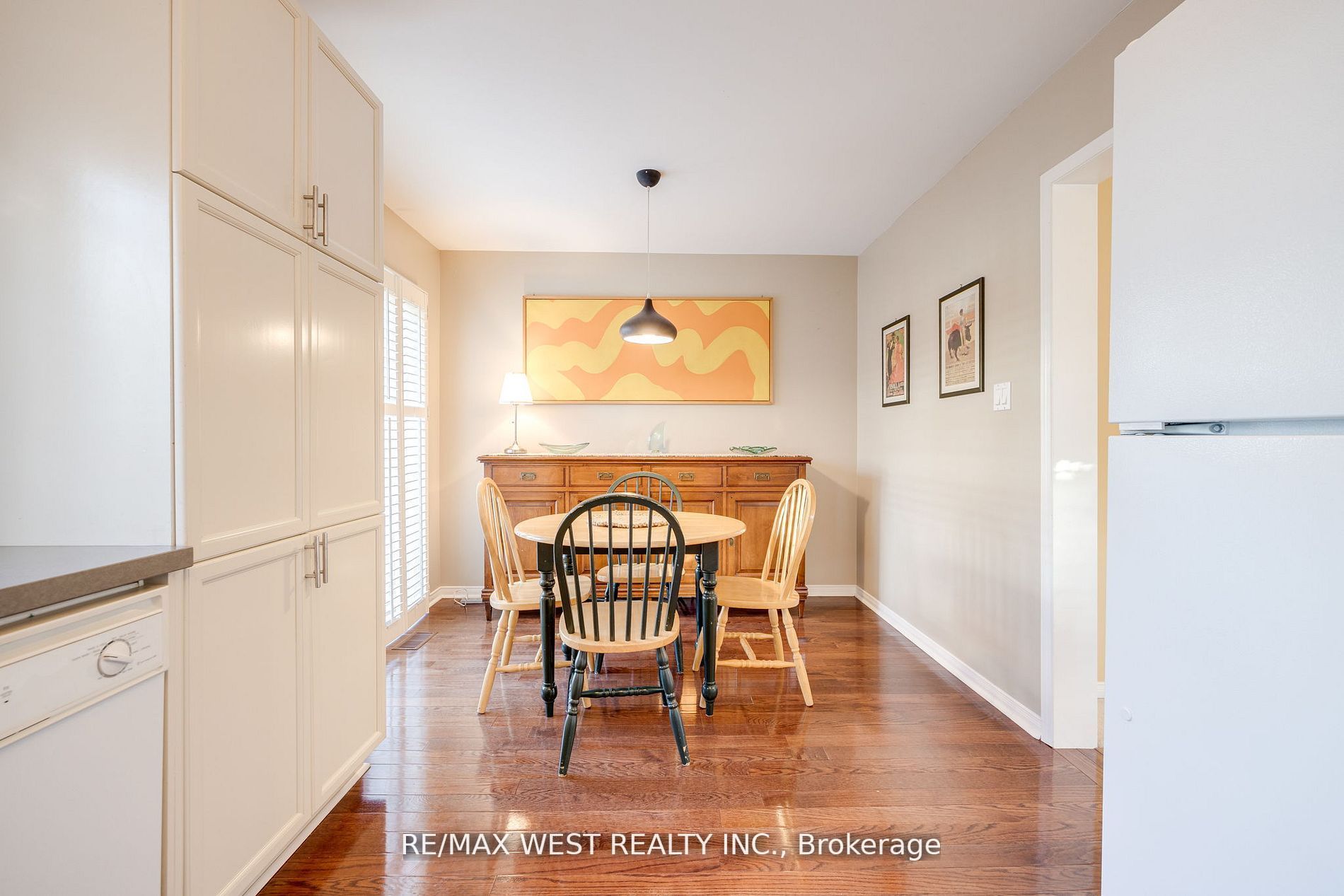15 Mosaics Avenue, #15