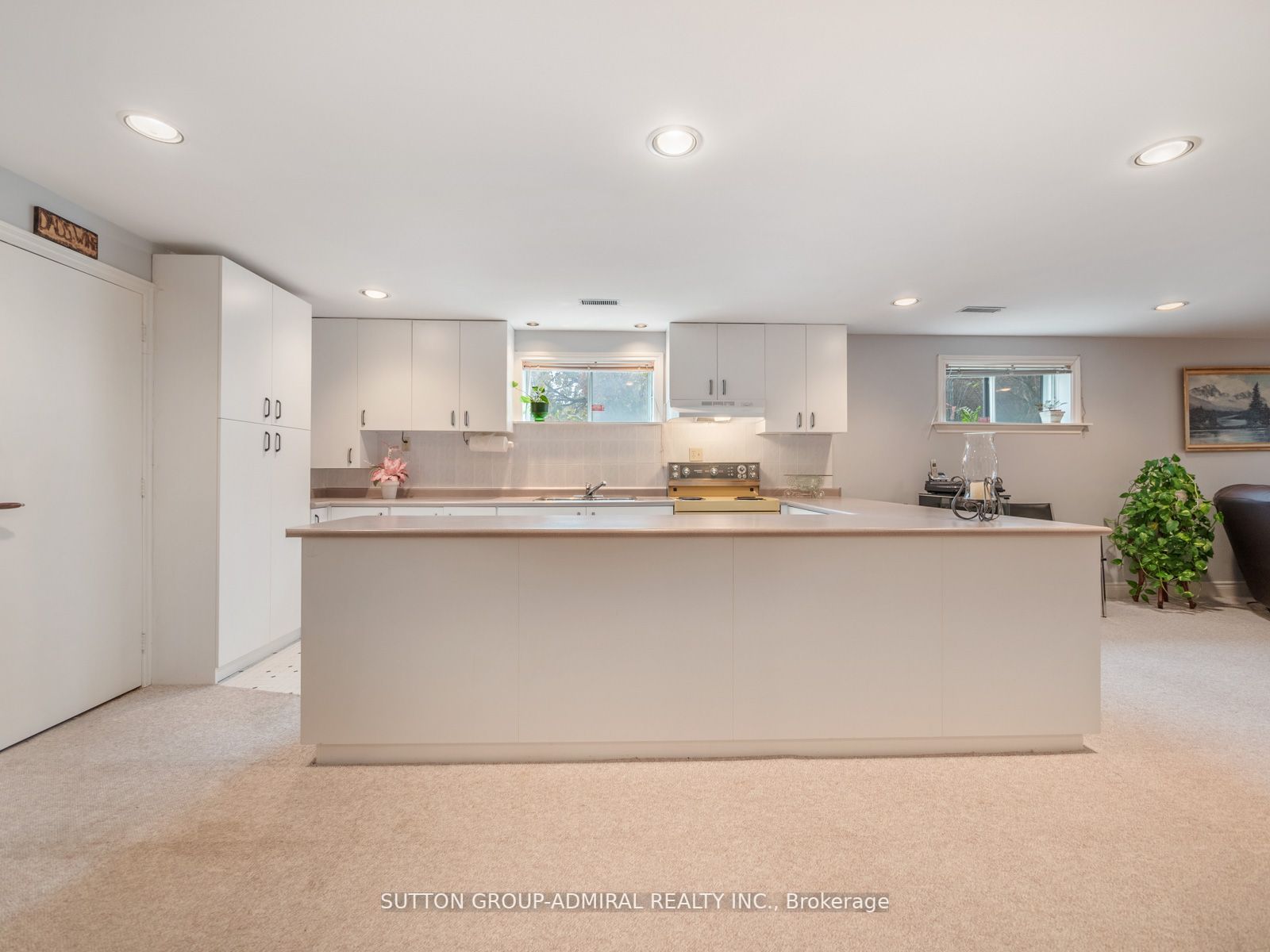 84 Pearson Avenue