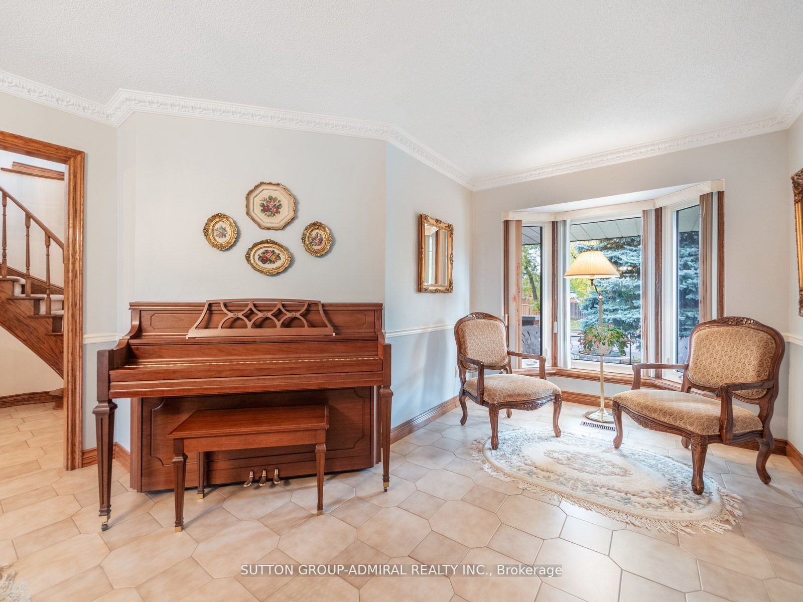 84 Pearson Avenue