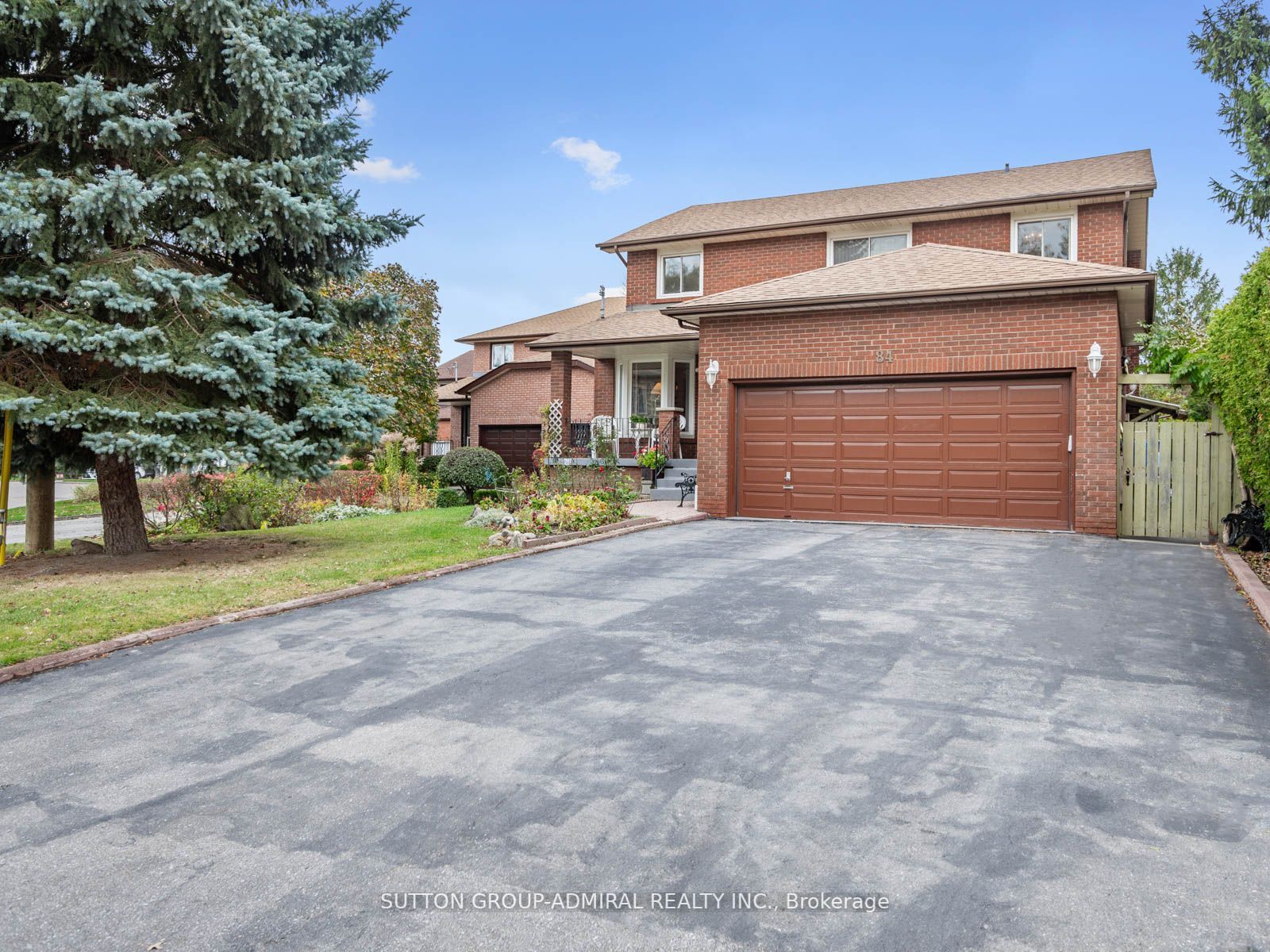 84 Pearson Avenue