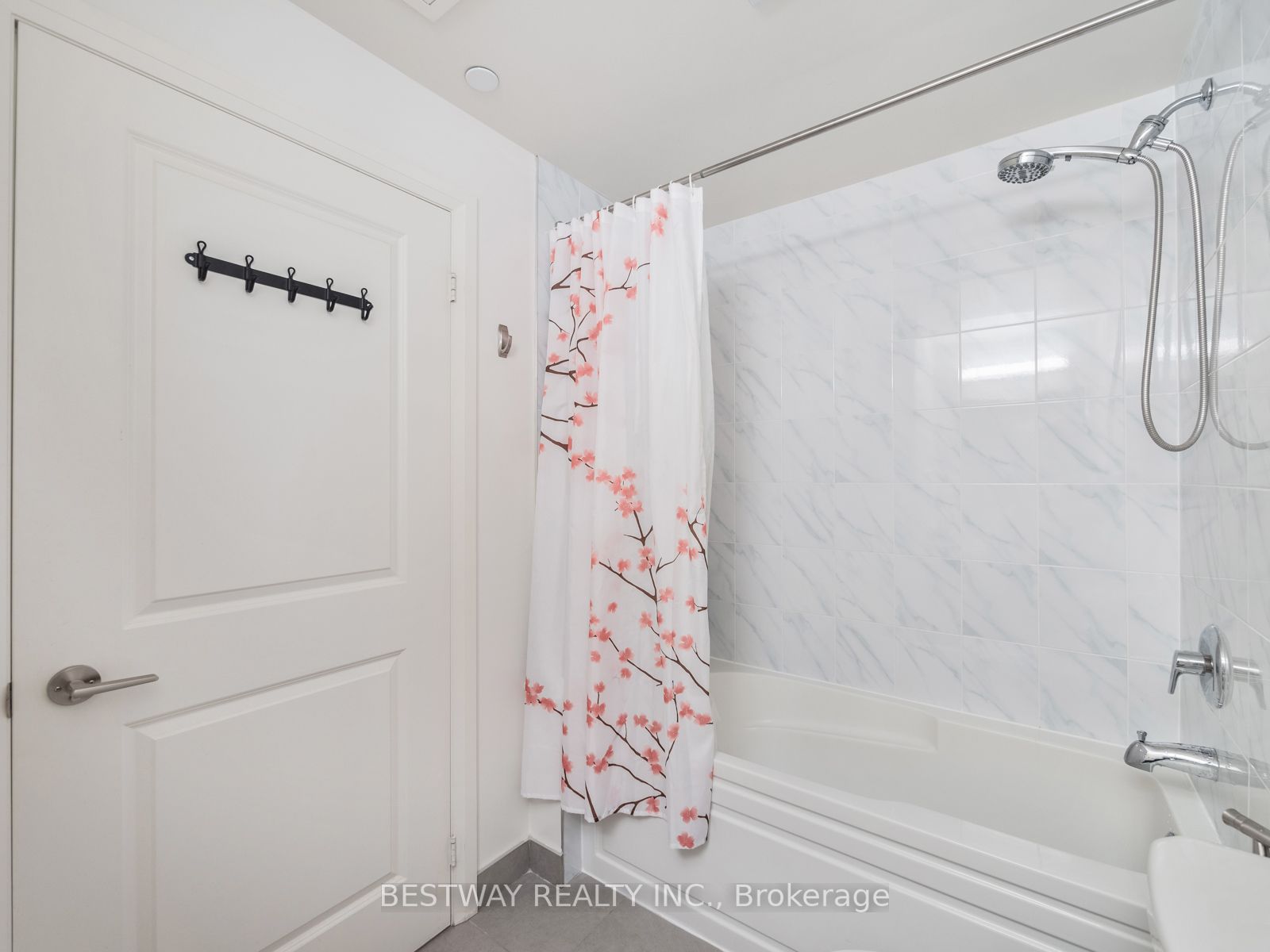 9506 Markham Rd, #605