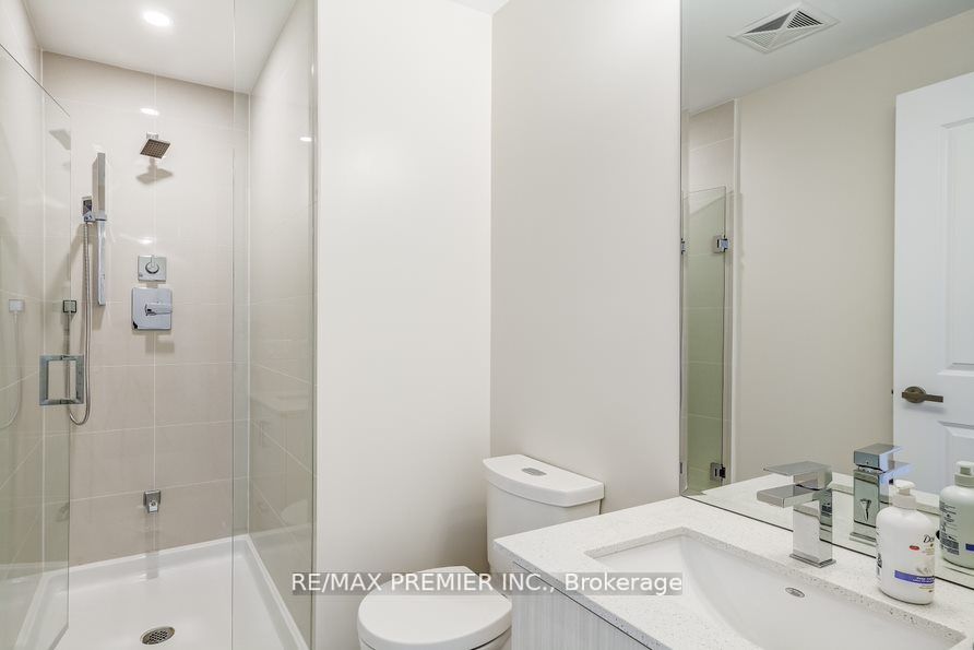 9085 Jane Street, #1009