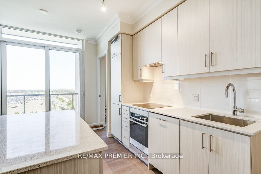 9085 Jane Street, #1009