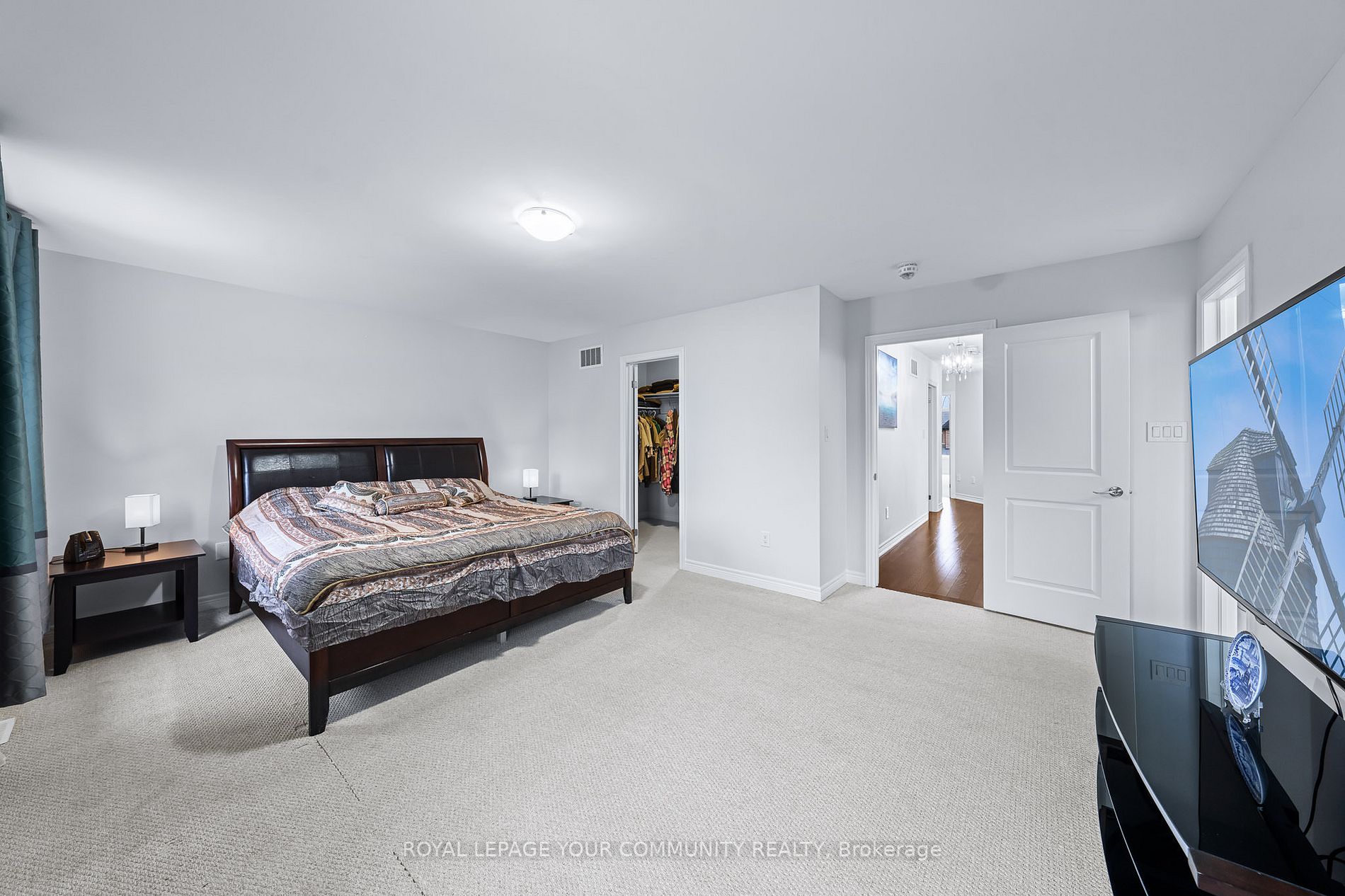 2012 Mullen St