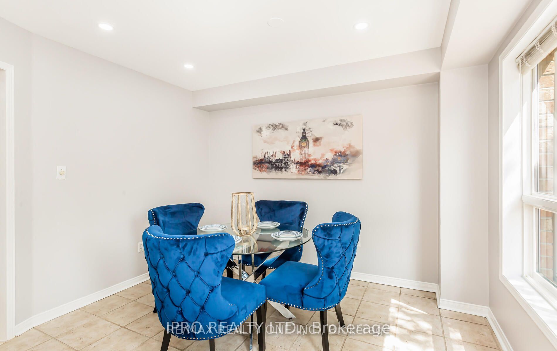 405 Hollandview Tr