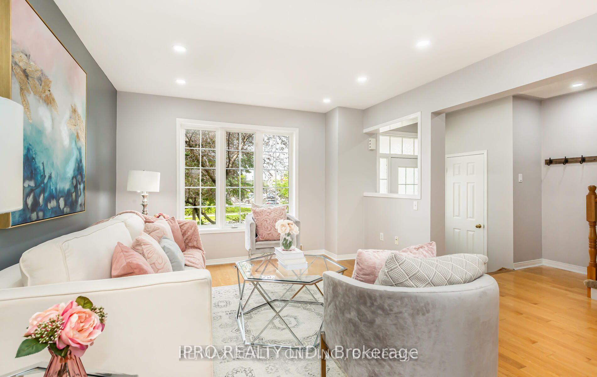 405 Hollandview Tr