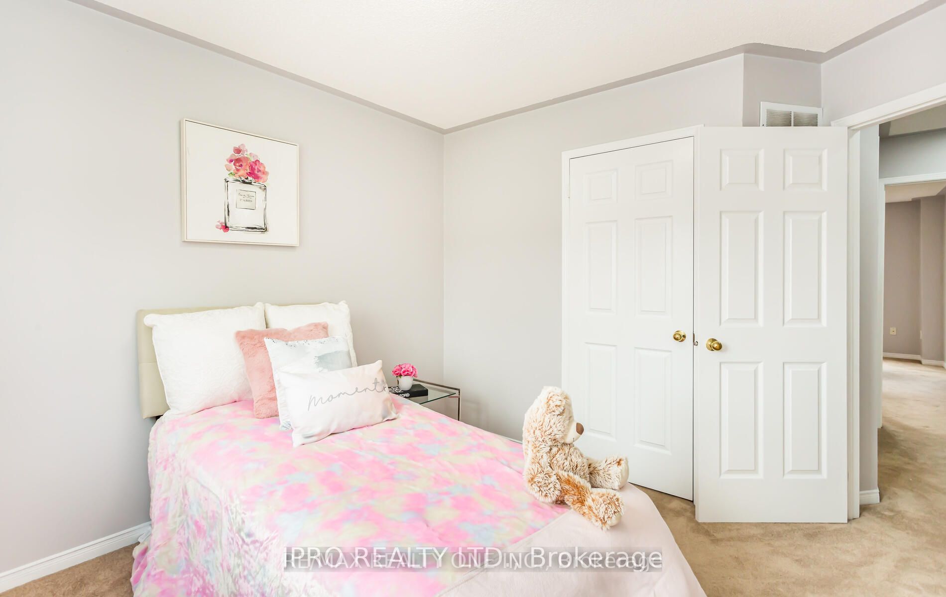 405 Hollandview Tr