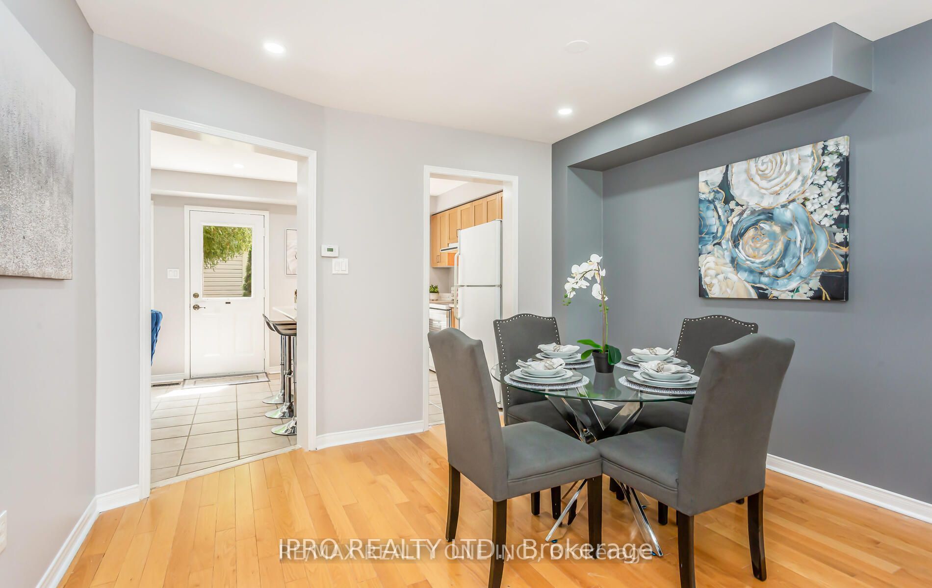 405 Hollandview Tr
