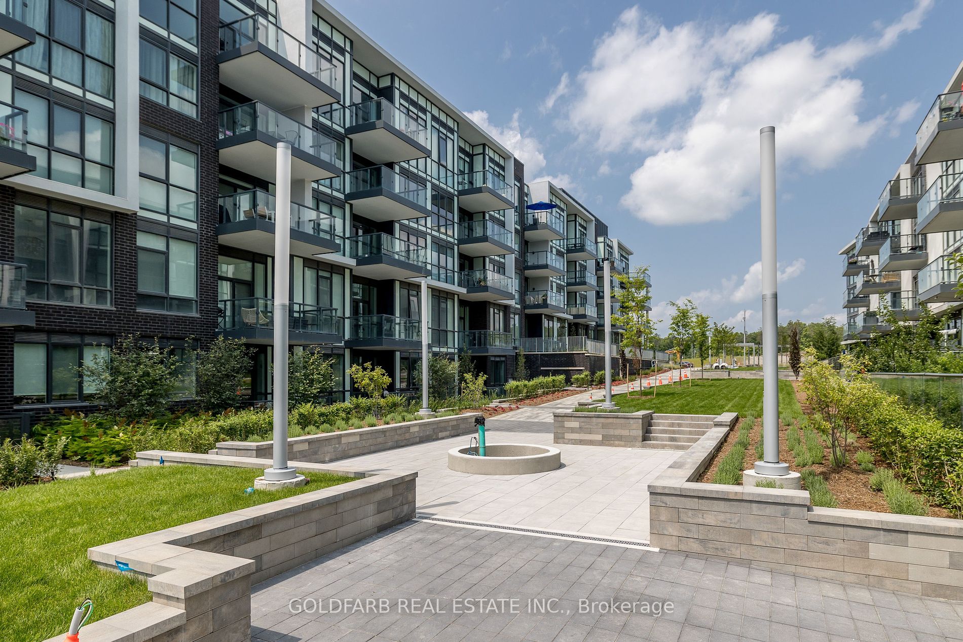 415 Sea Ray Avenue #456