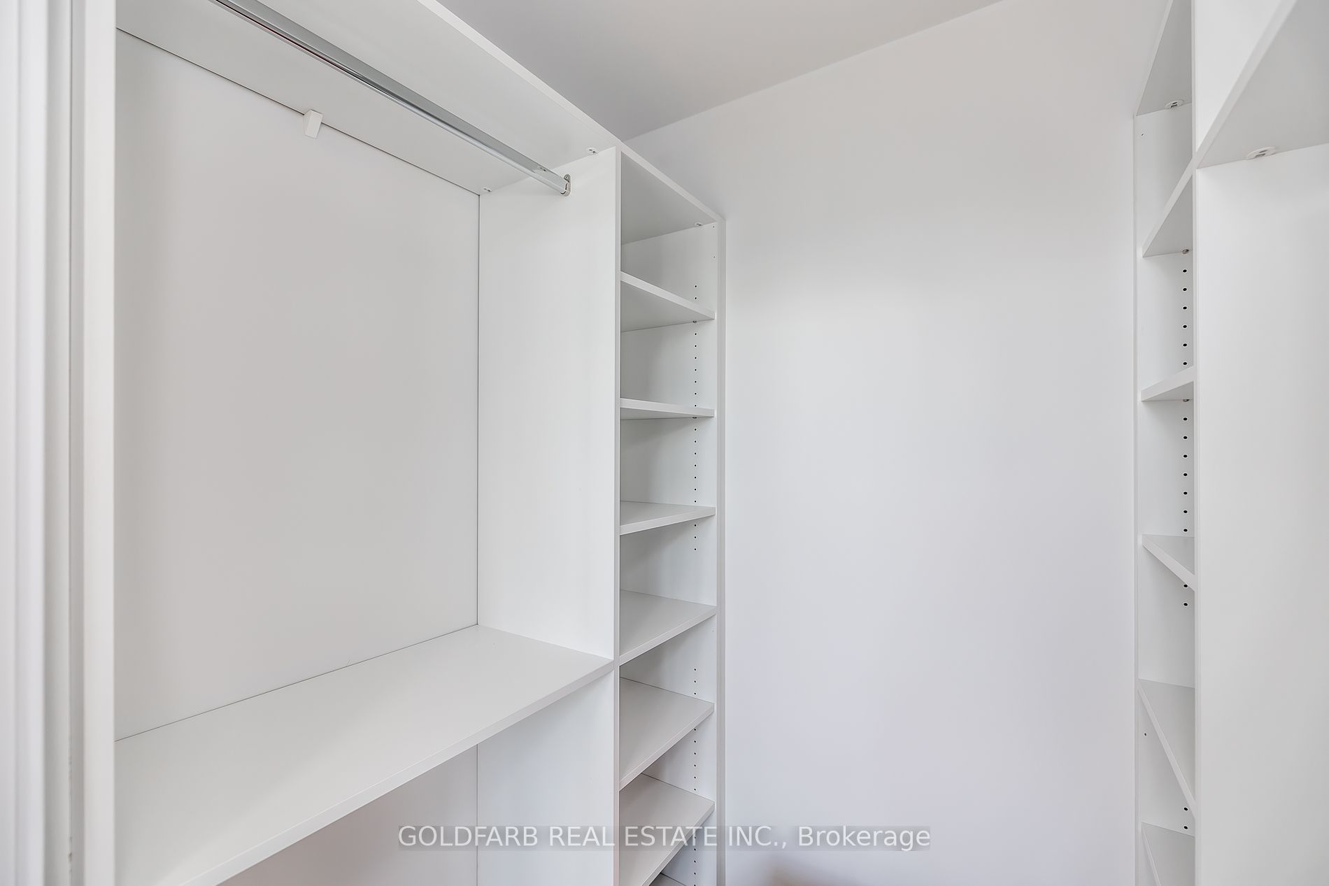 415 Sea Ray Avenue #456