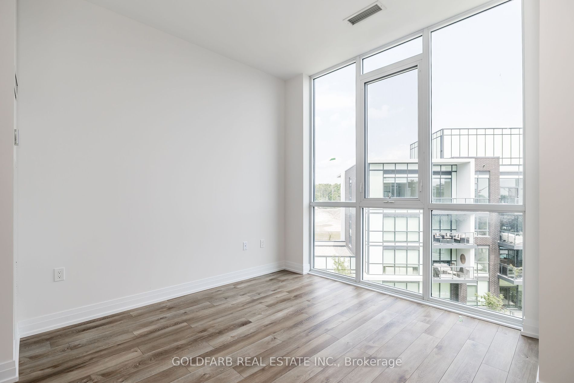 415 Sea Ray Avenue #456