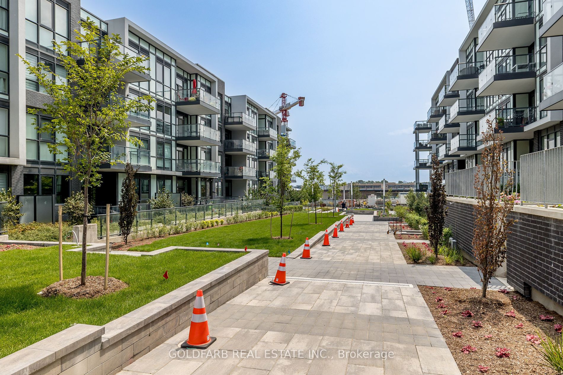 415 Sea Ray Avenue #456