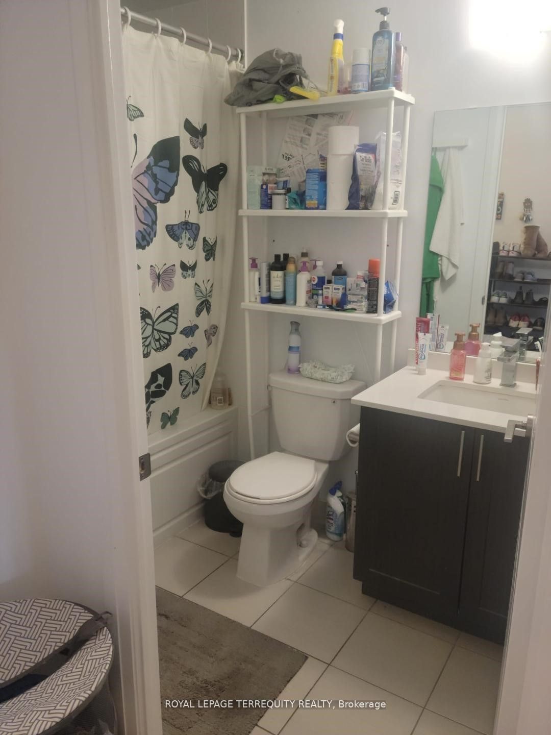 7900 BATHURST Street, #817