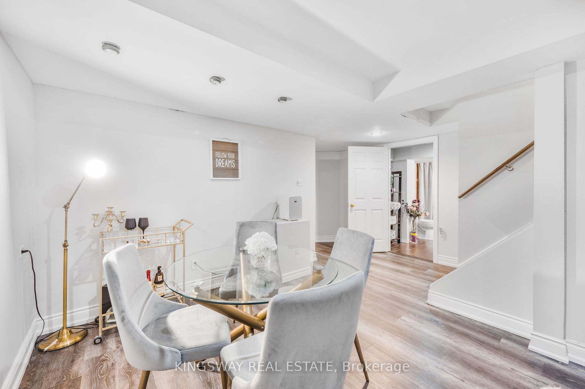 22 Baycroft Lane