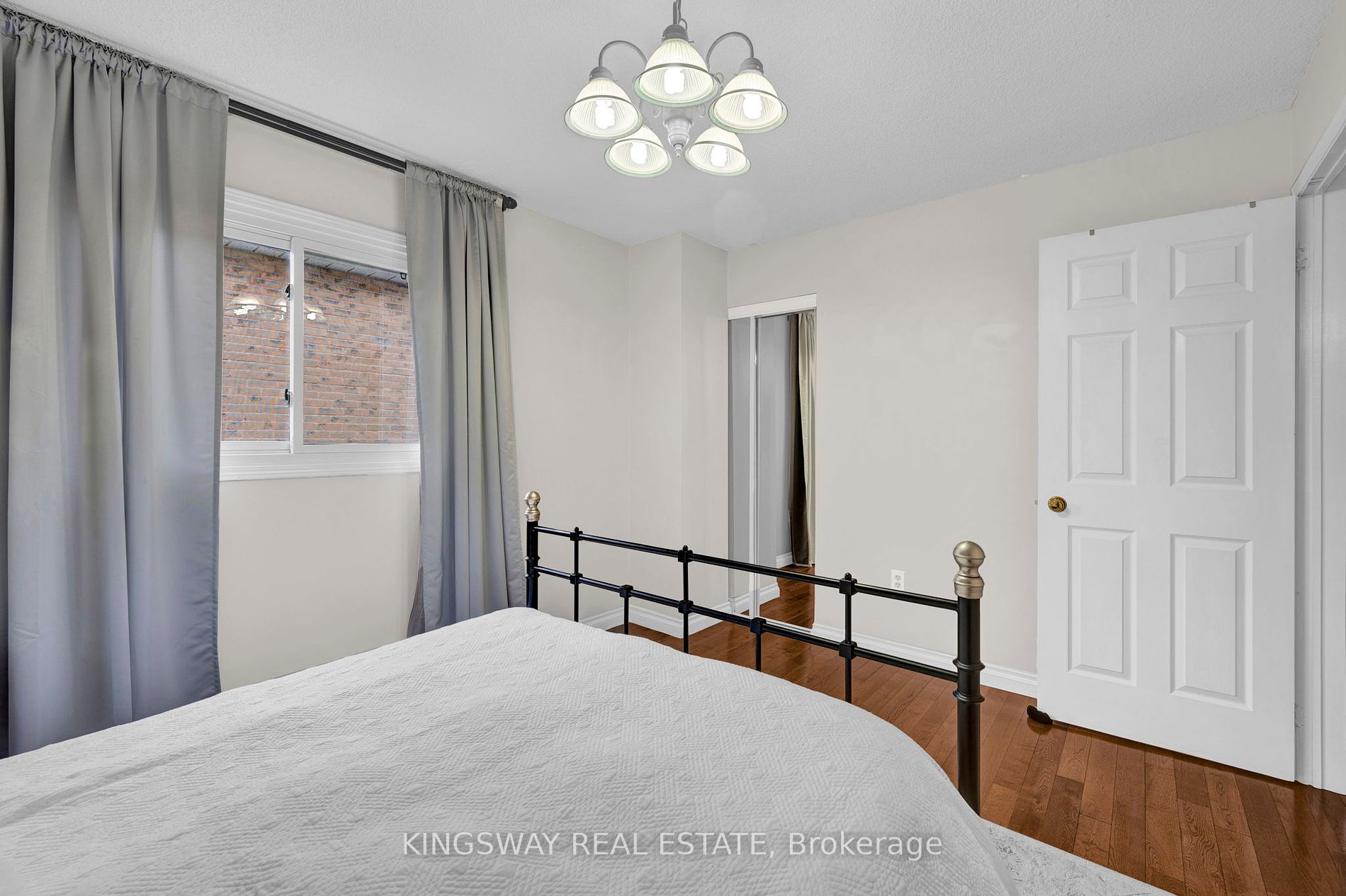 22 Baycroft Lane