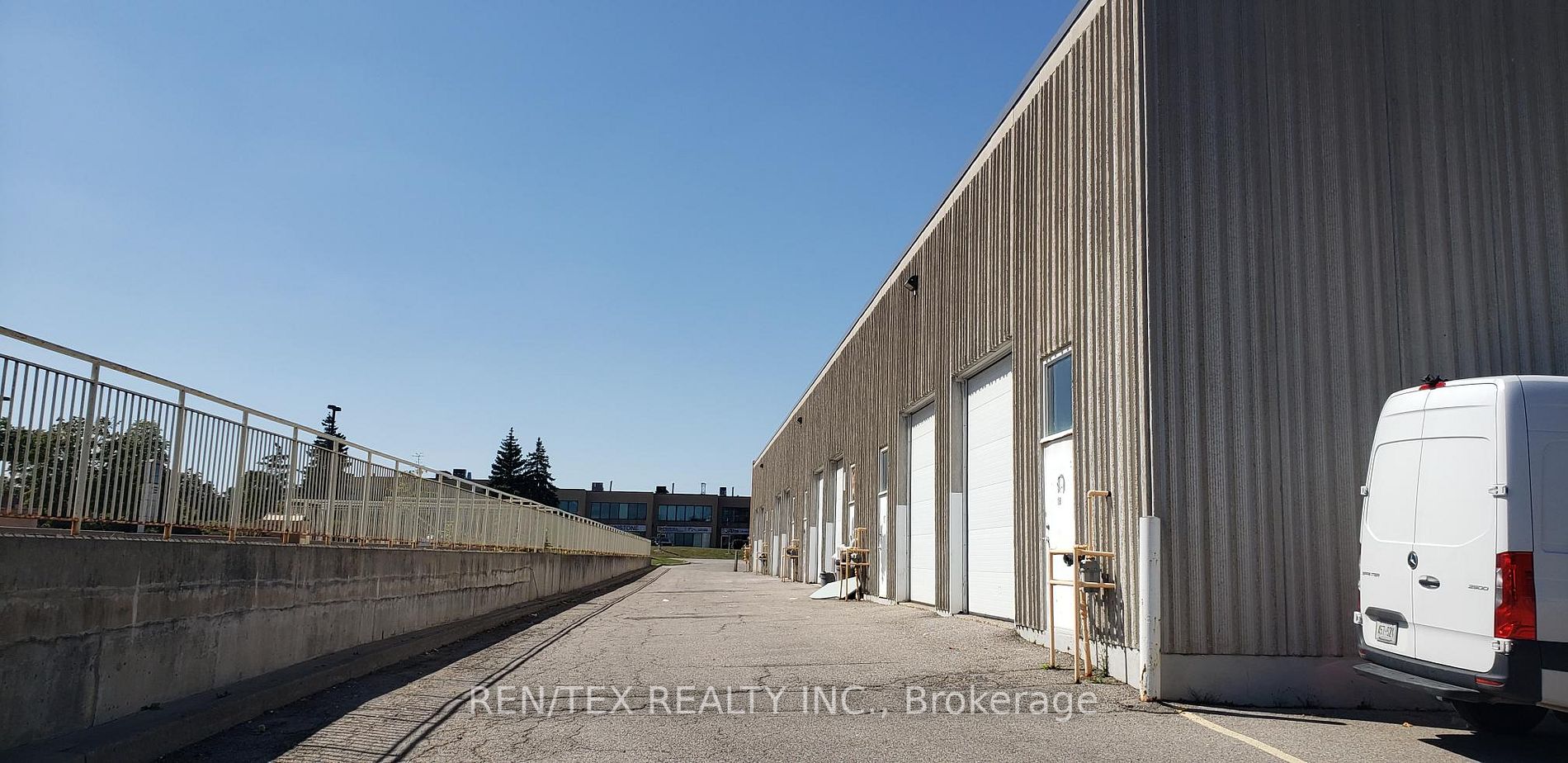 65 Woodstream Blvd, #15