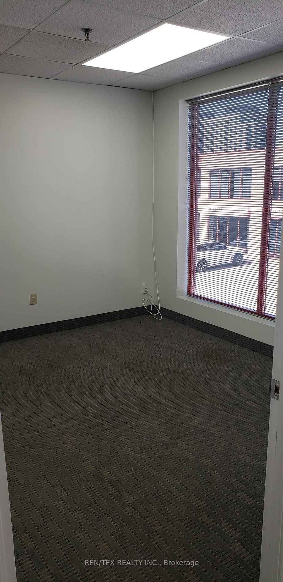 65 Woodstream Blvd, #15