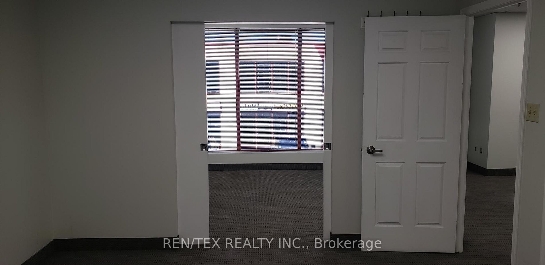 65 Woodstream Blvd, #15