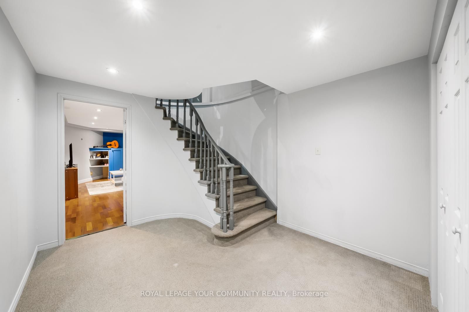 92 Brickstone Circ