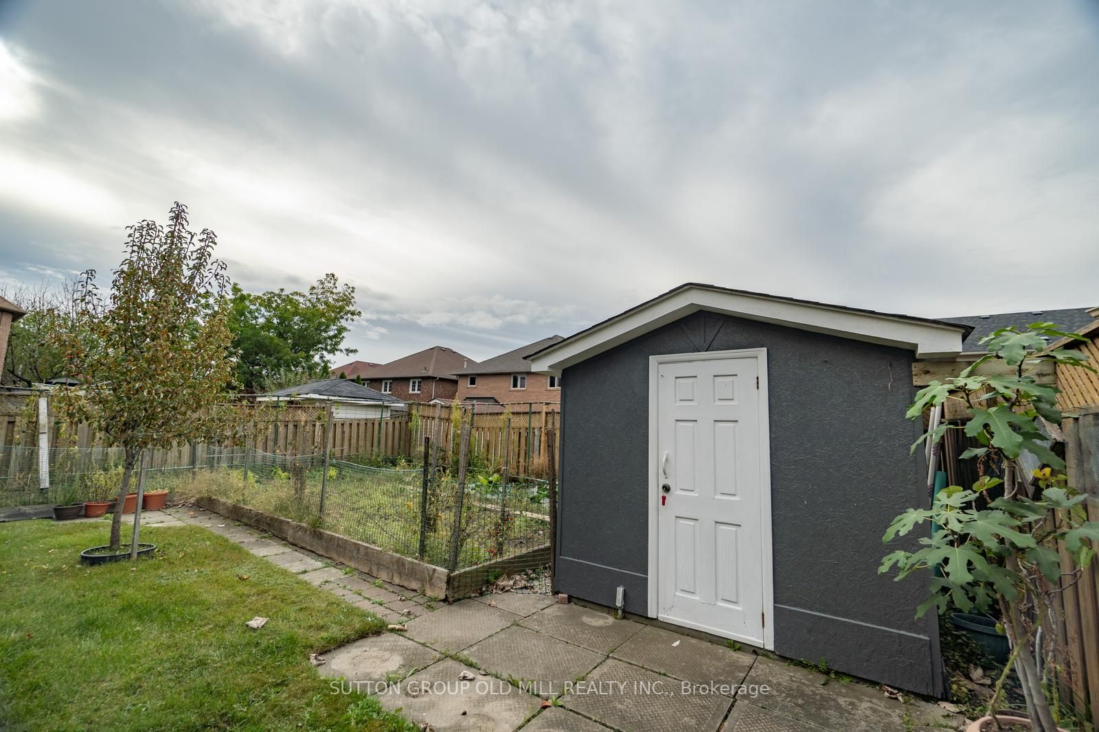 37 Oban Ave