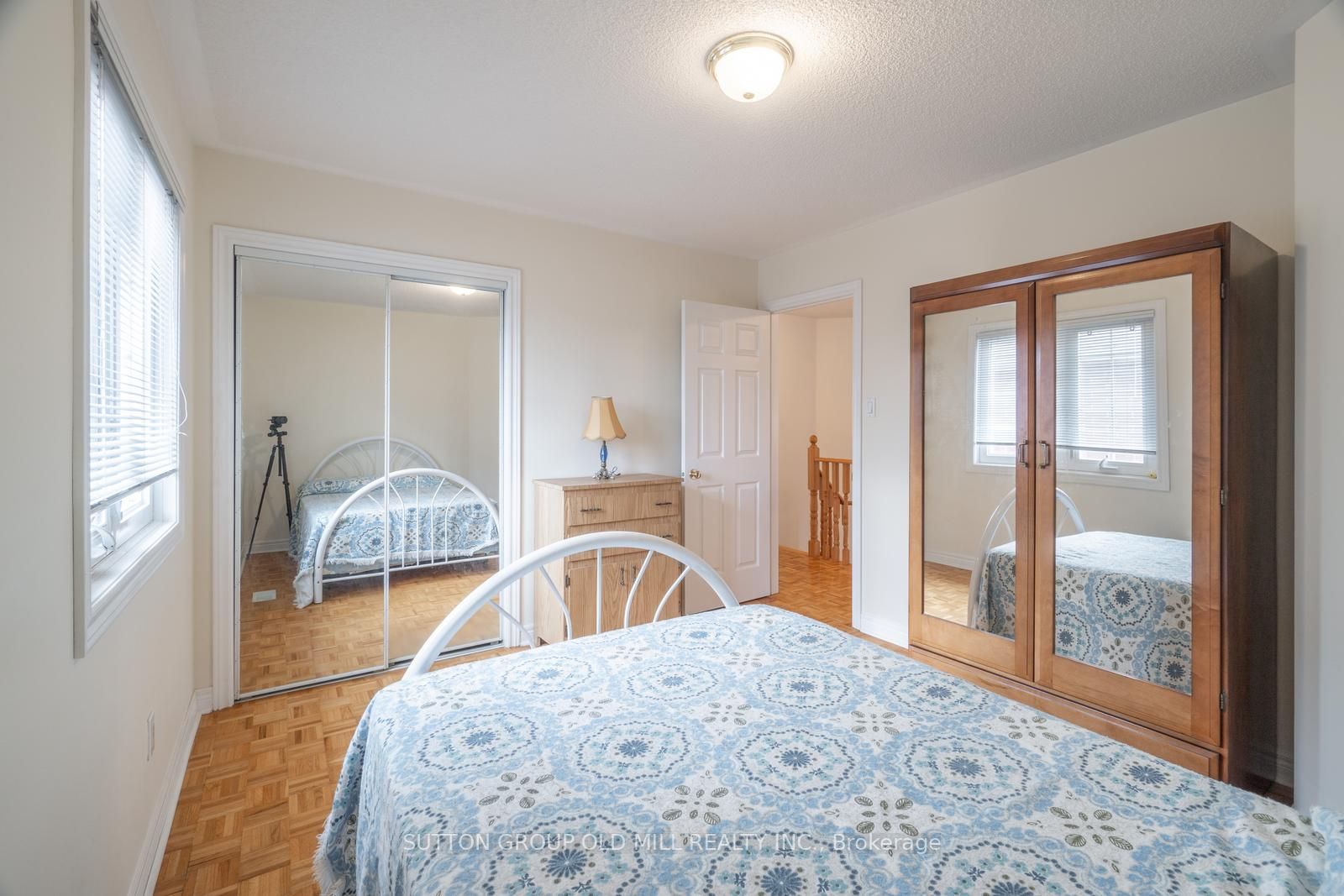 37 Oban Ave