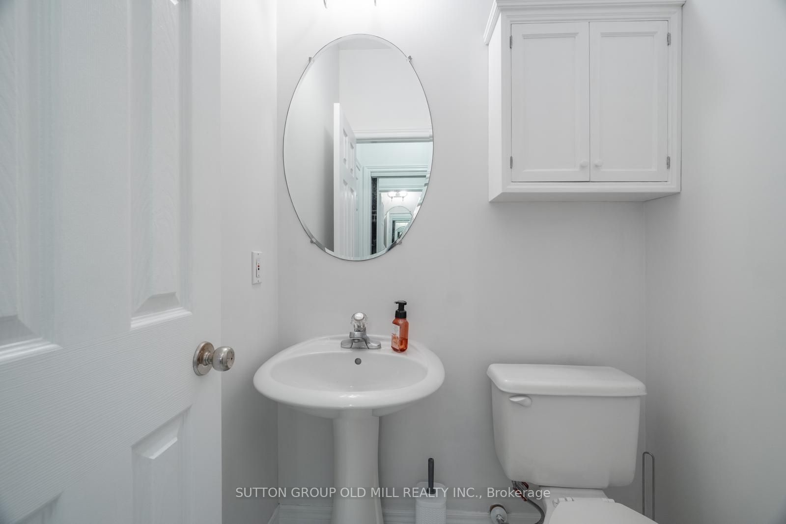 37 Oban Ave