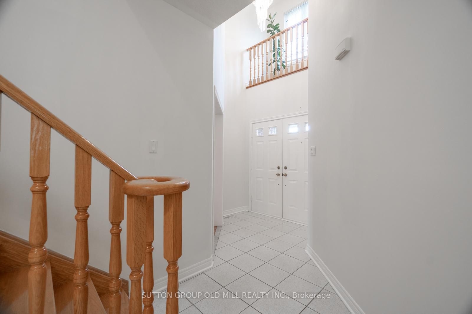 37 Oban Ave