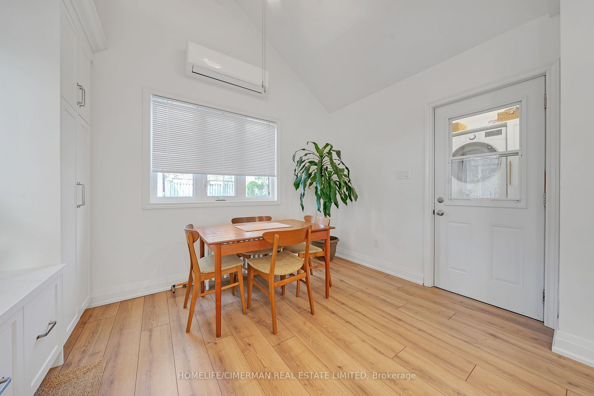 64 Simcoe Road Rd