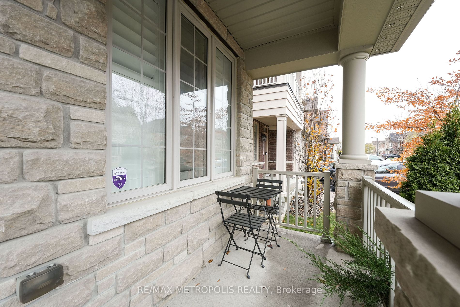 30 Pelee Avenue
