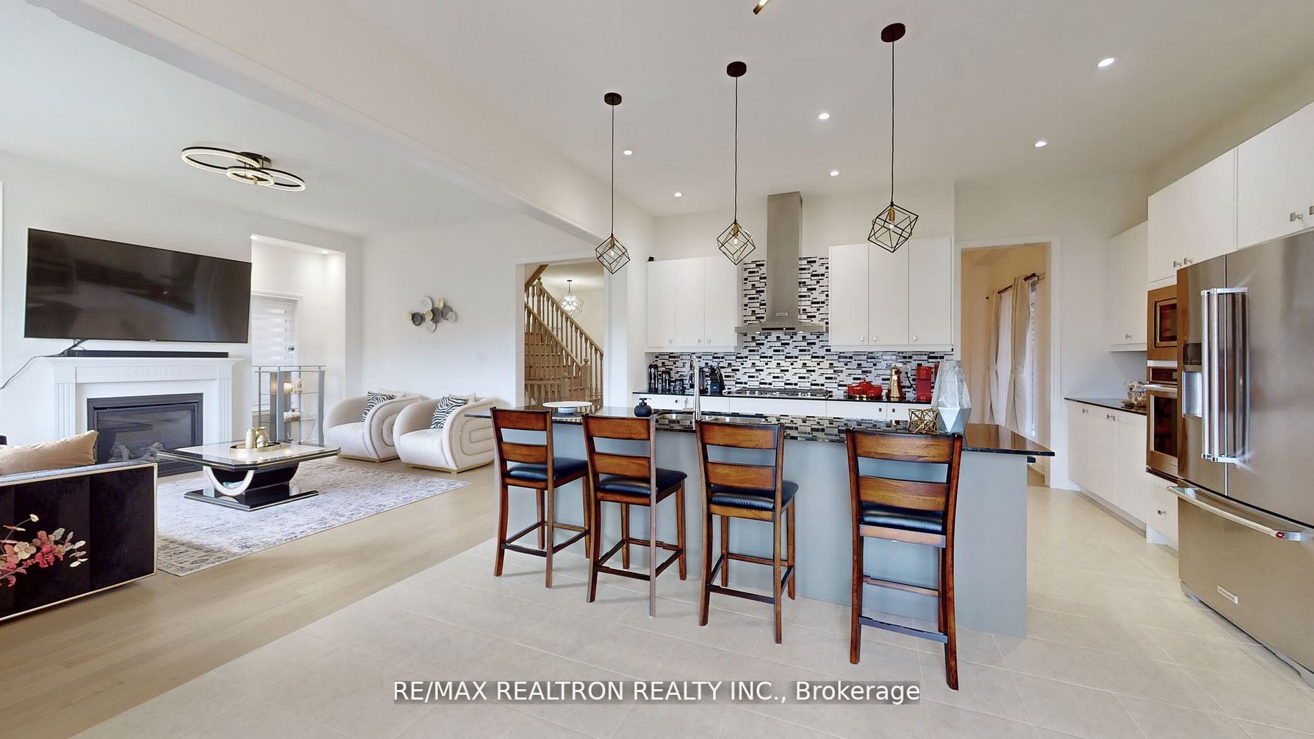 45 Kenneth Ross Bend