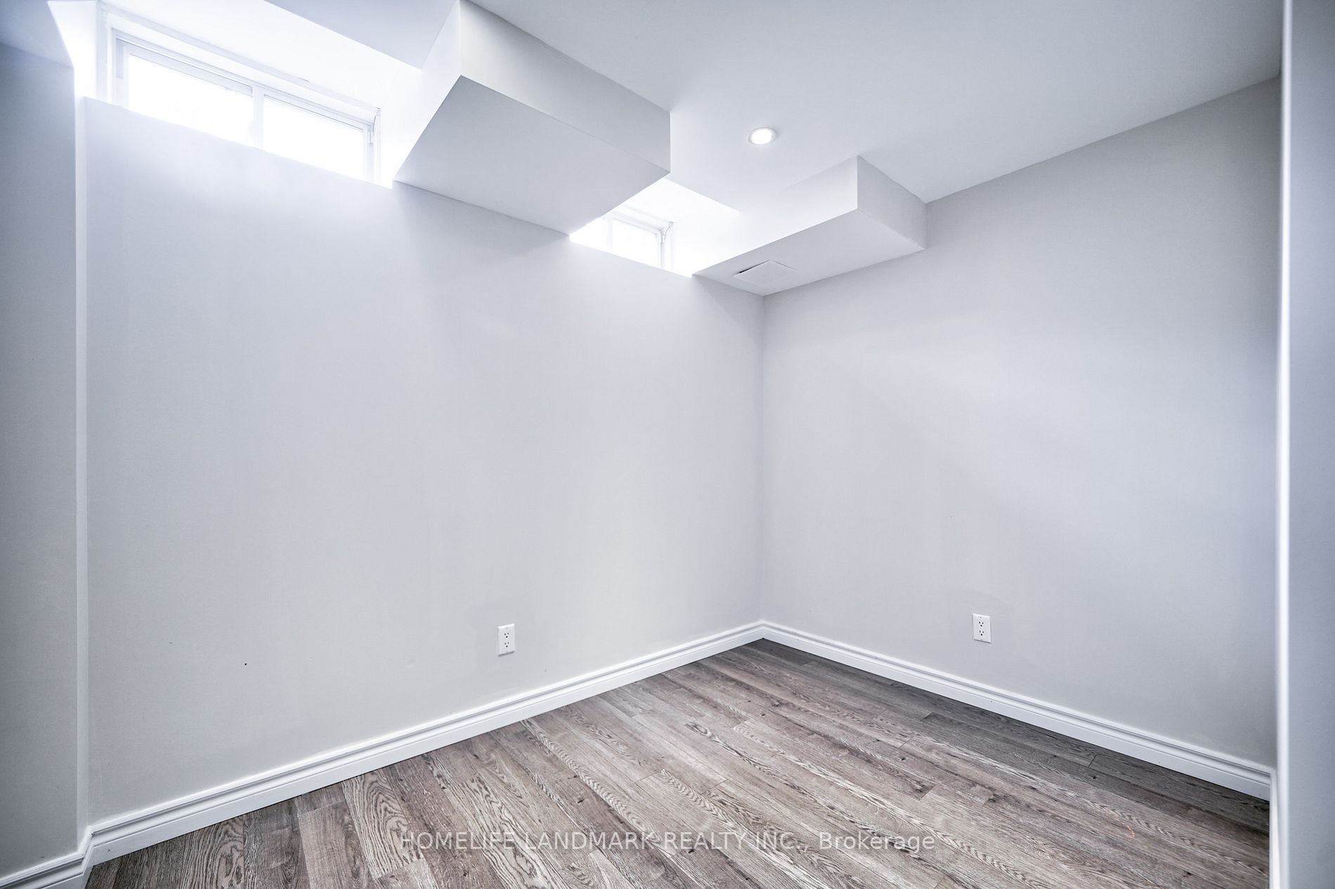 78 Cedarcrest Cres