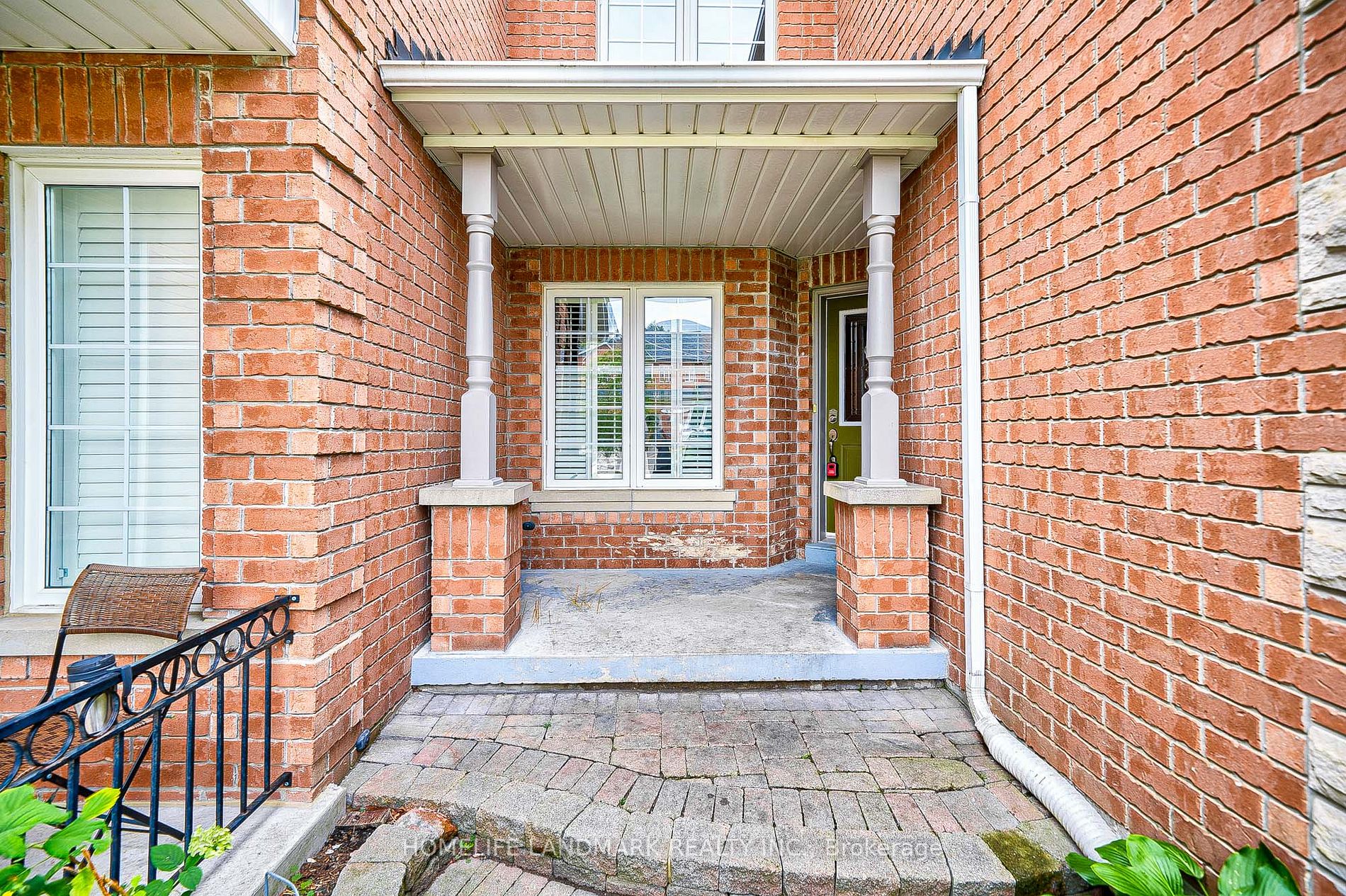 78 Cedarcrest Cres