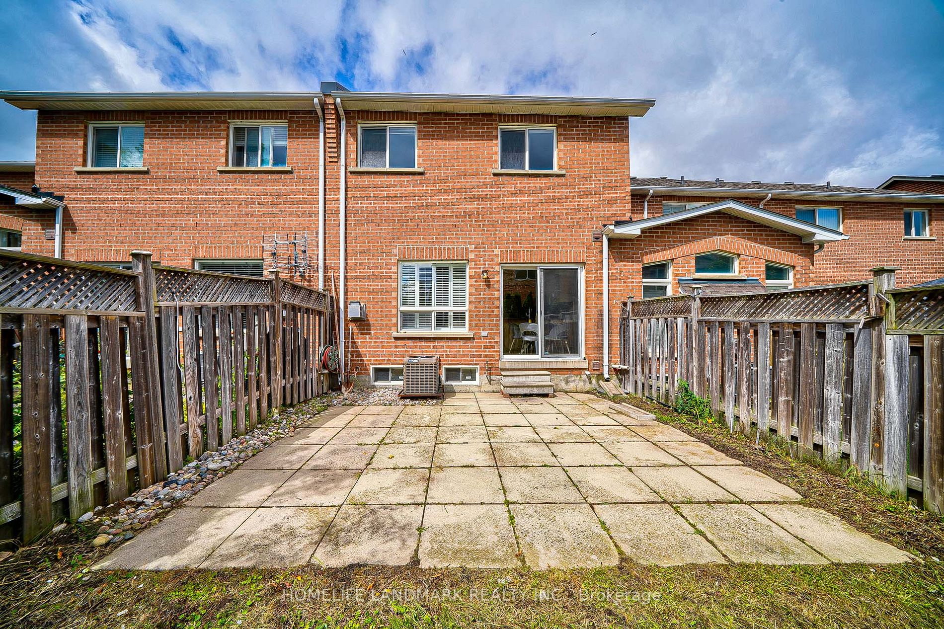 78 Cedarcrest Cres