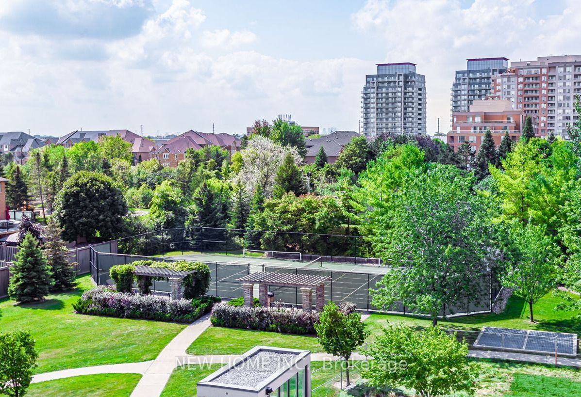 310 Red Maple Road, #1214
