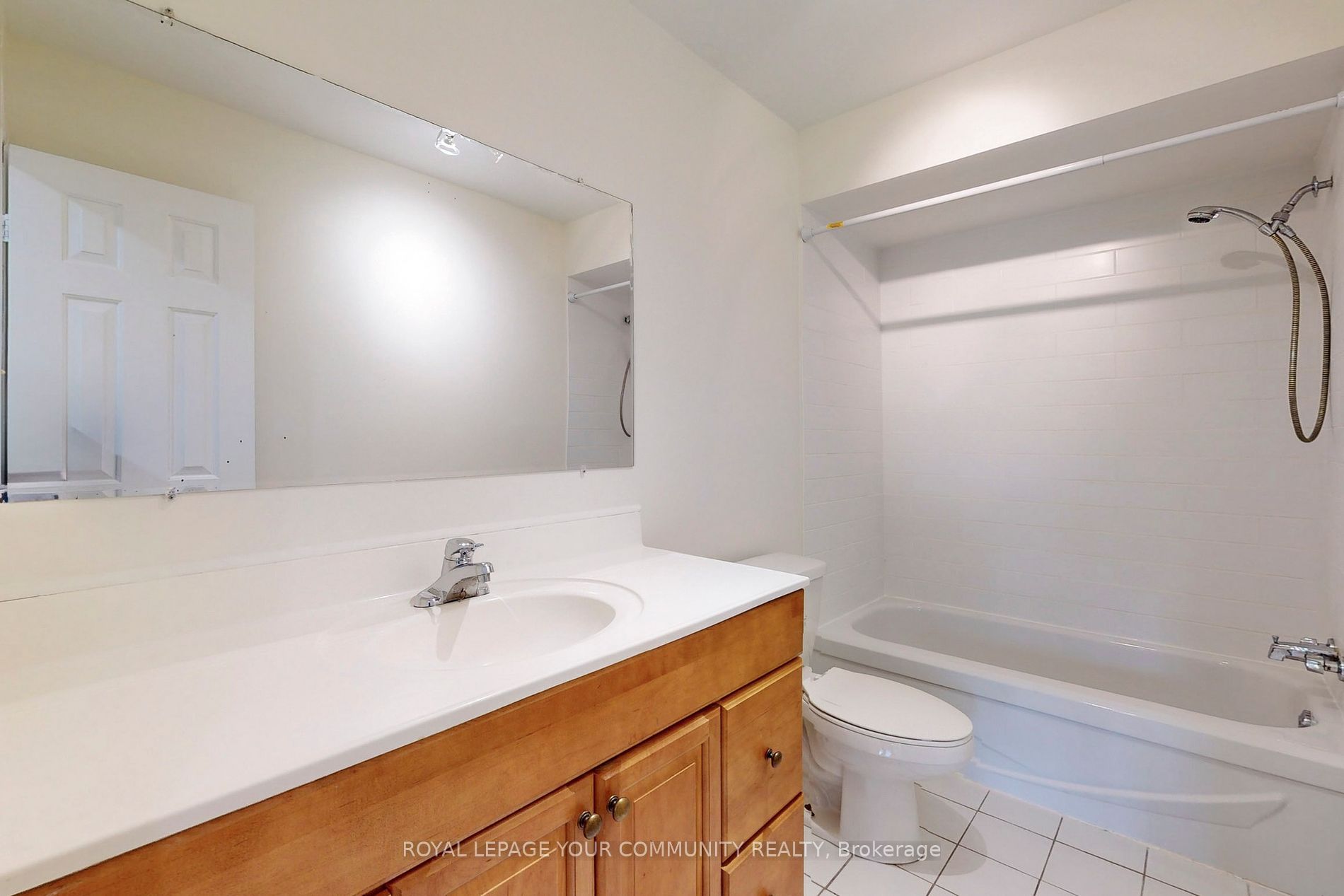 136 Woodcroft Lane