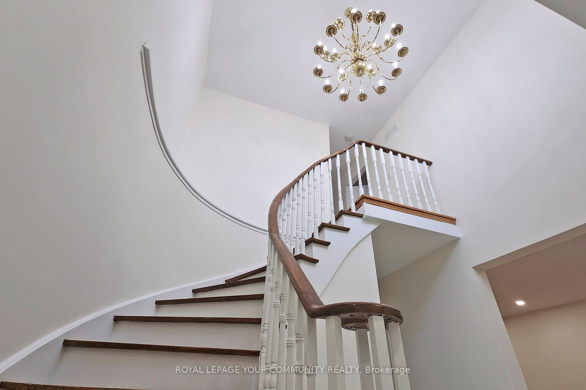 136 Woodcroft Lane