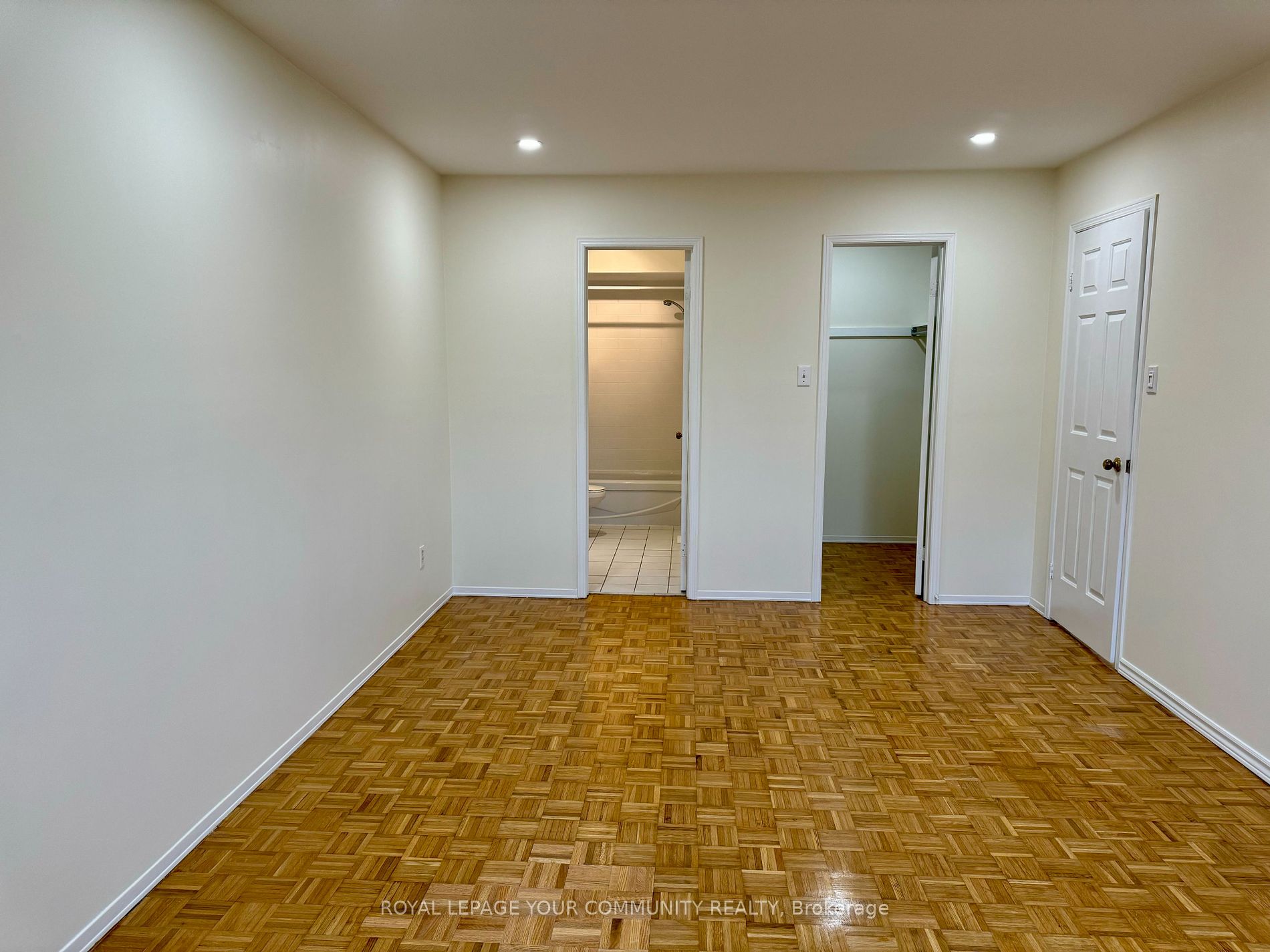 136 Woodcroft Lane