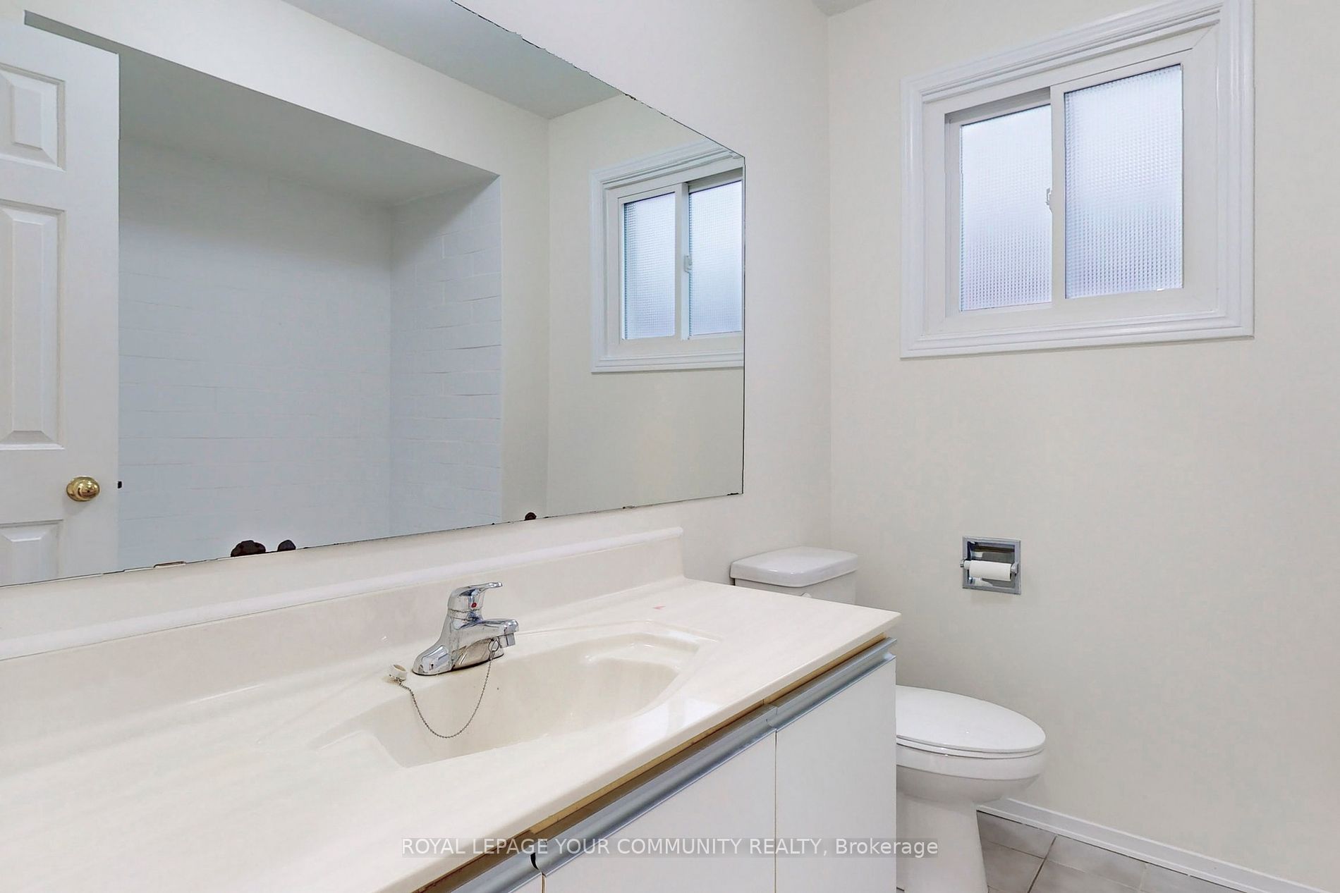 136 Woodcroft Lane