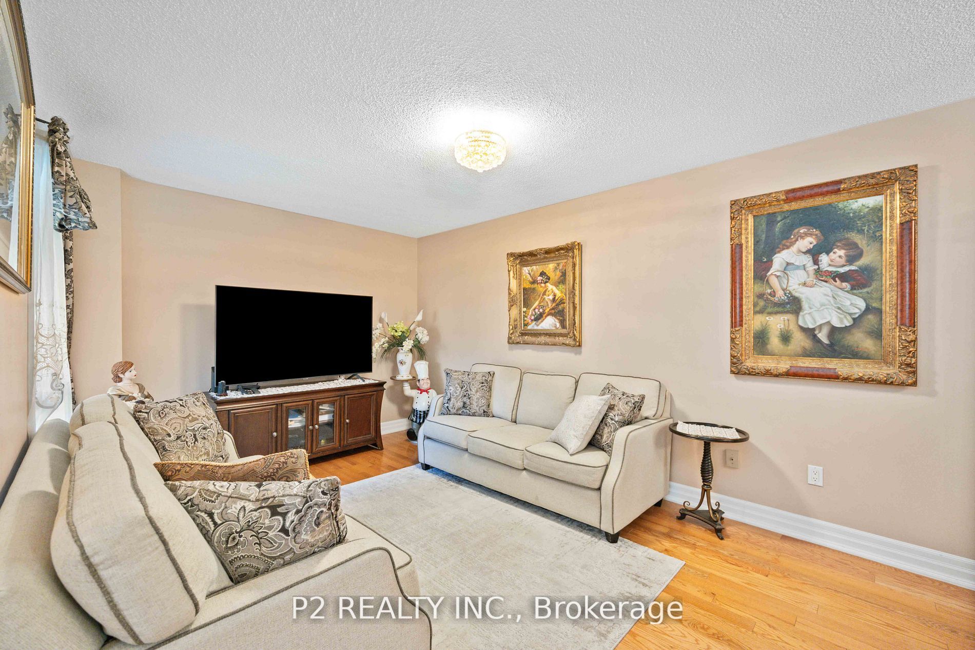 114 Campbell Ave