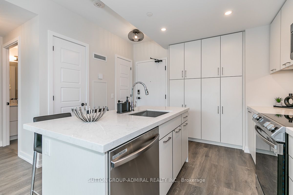 415 Sea Ray Ave, #301