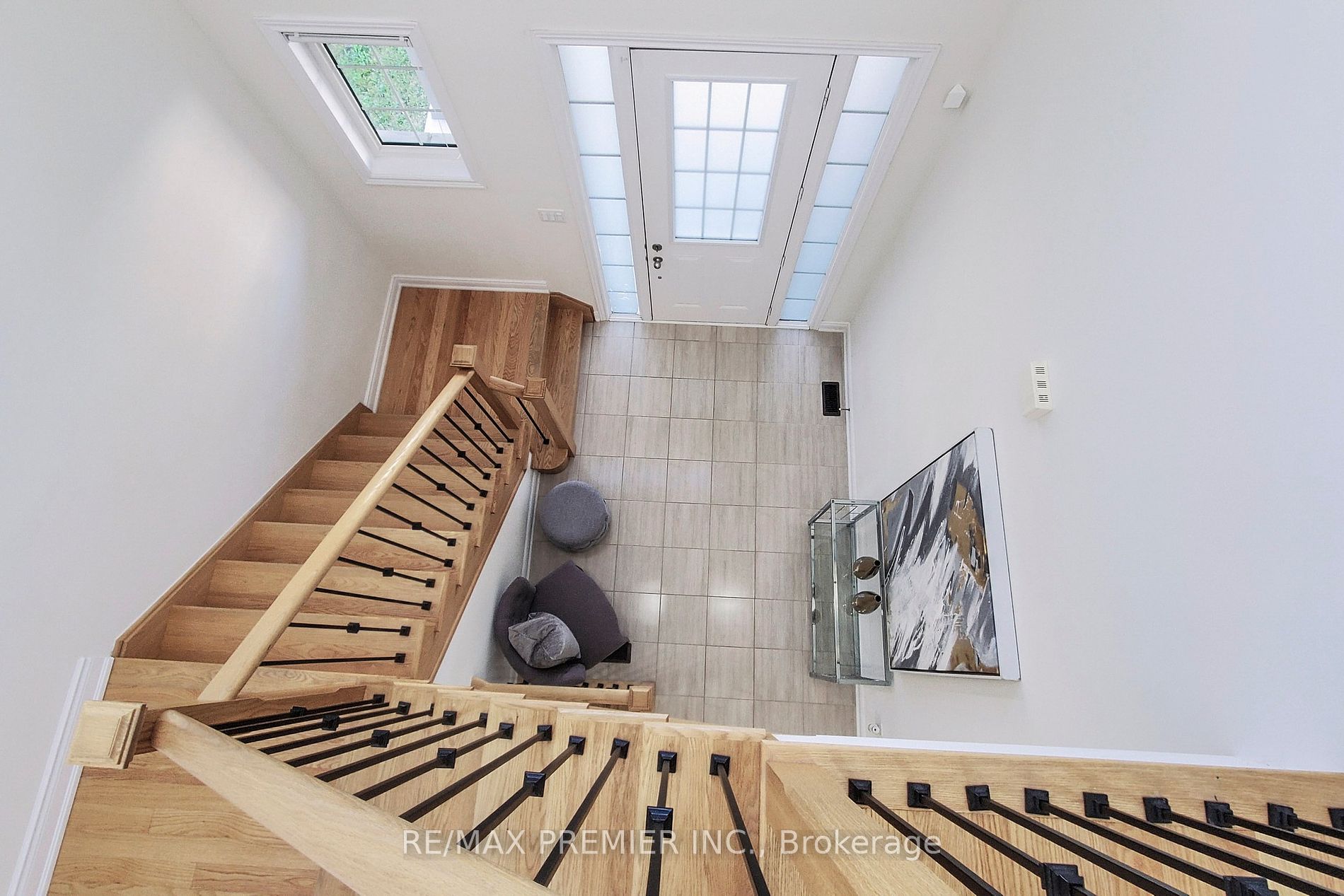 136 Stormont Tr