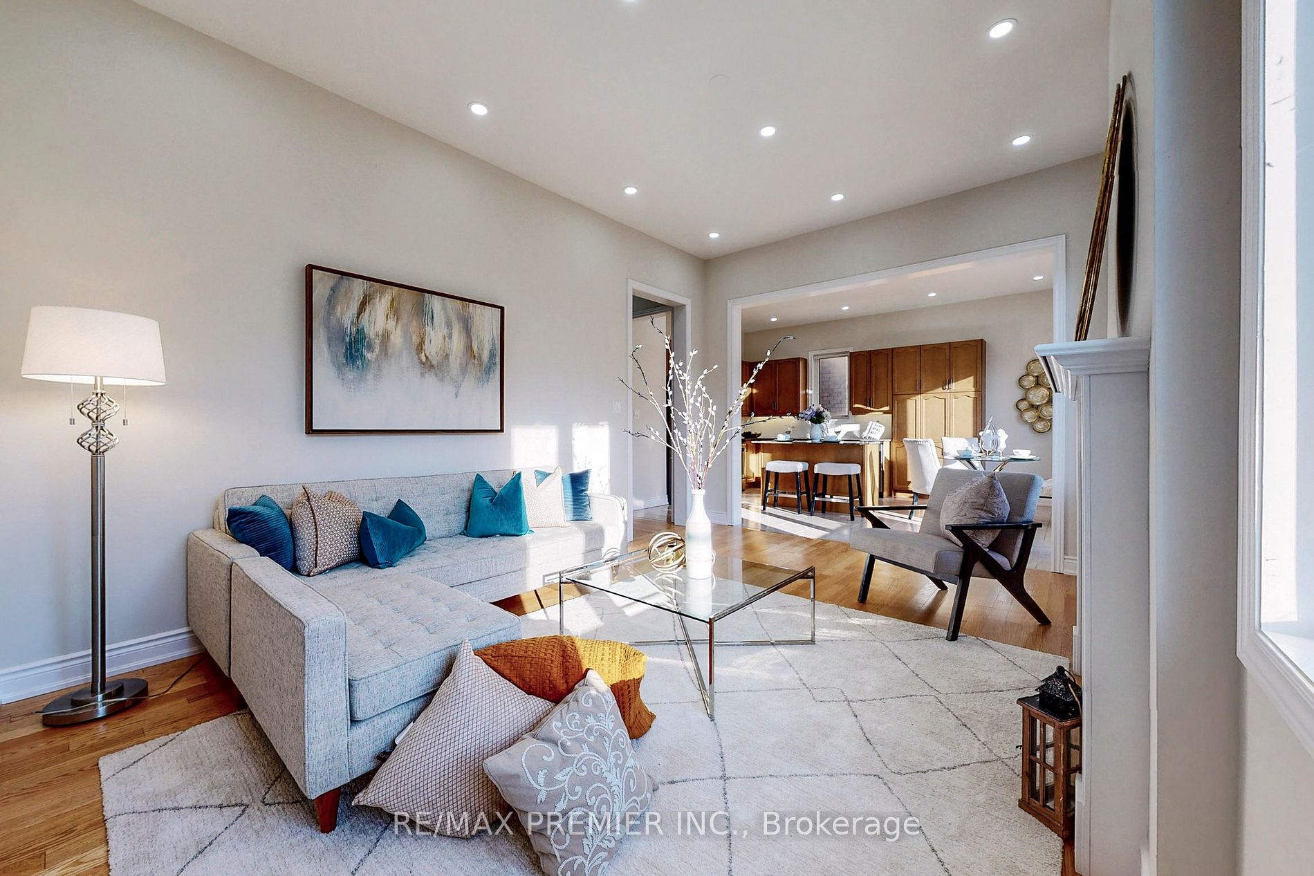 136 Stormont Tr