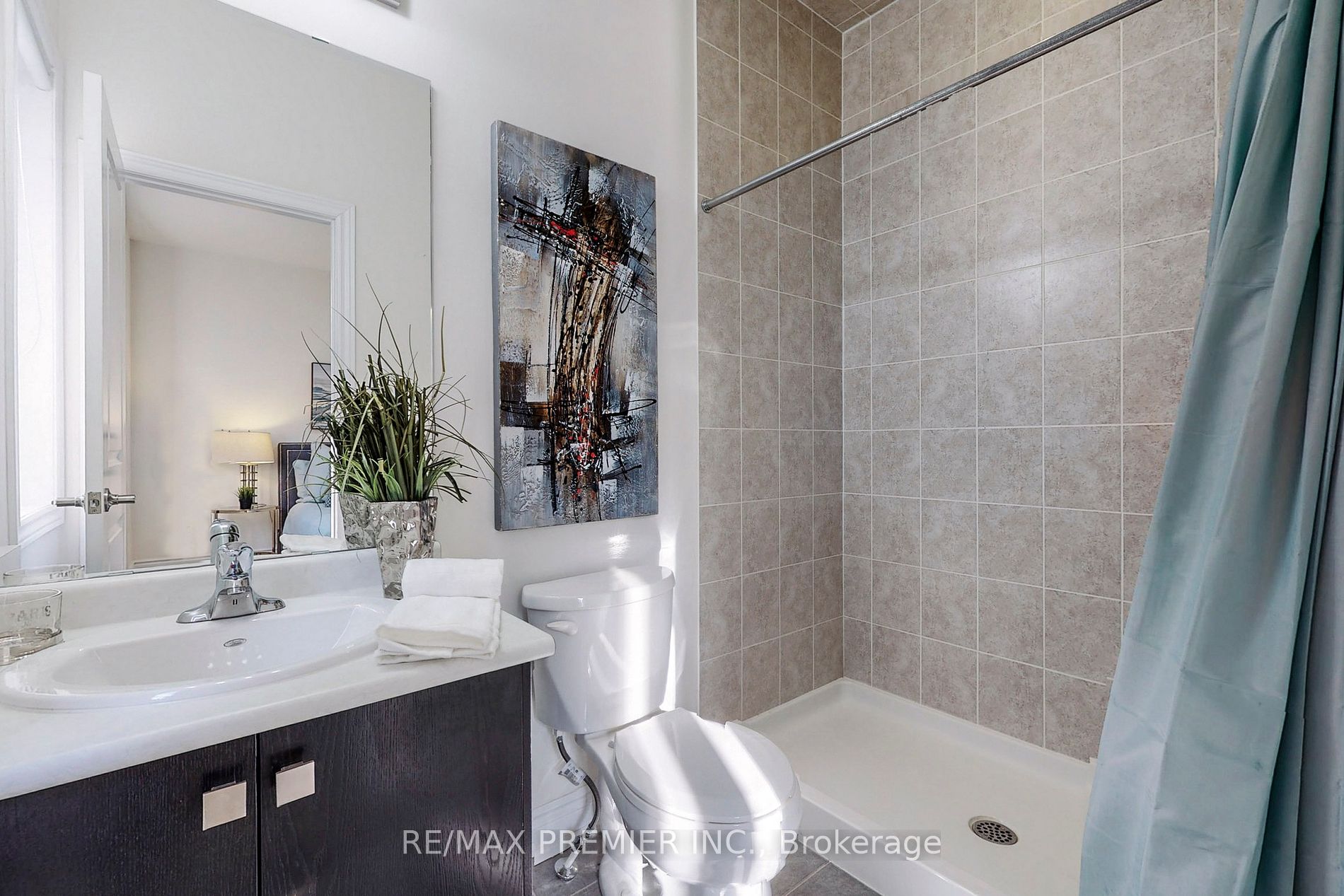 136 Stormont Tr