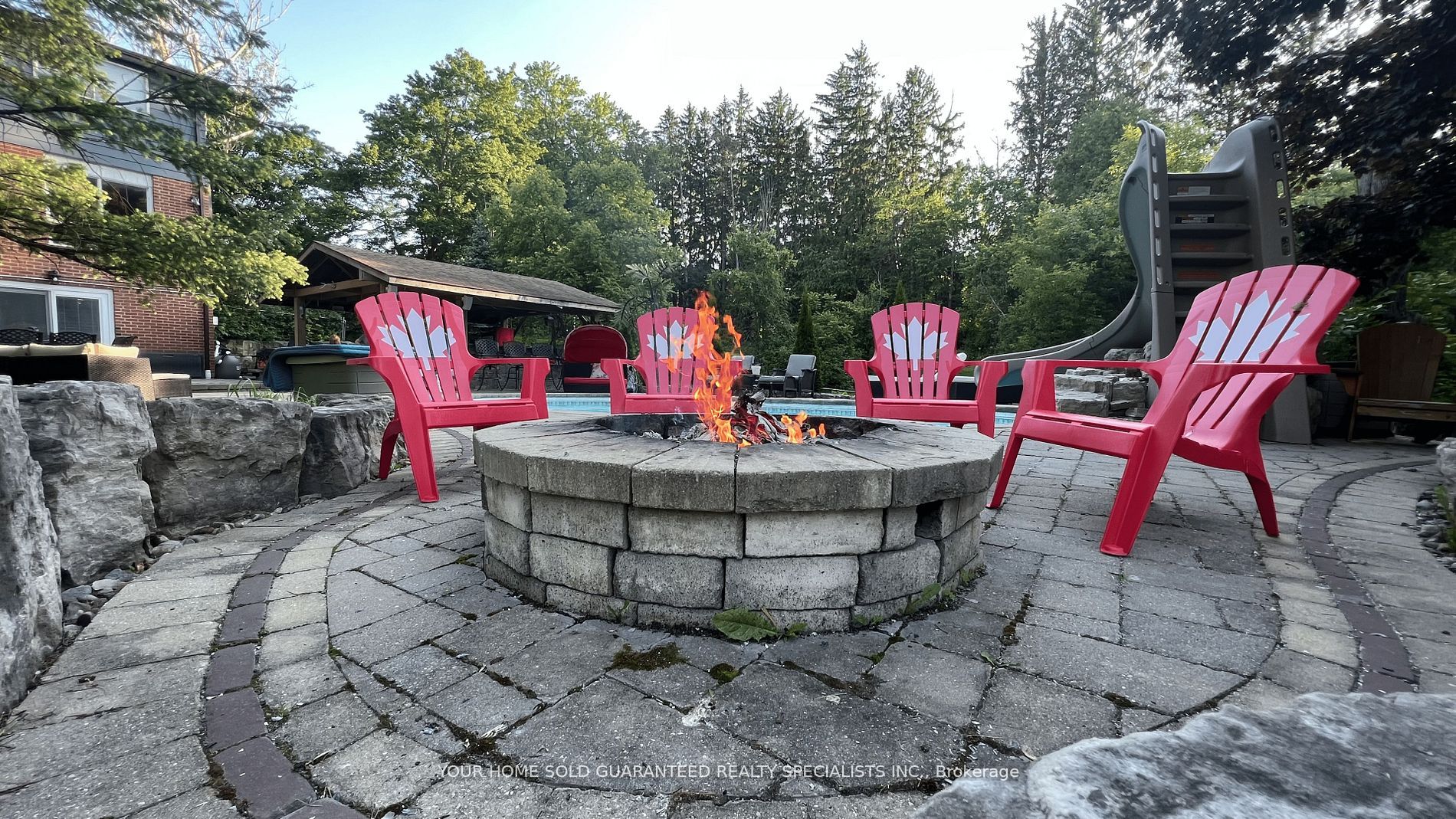 2492 King Rd