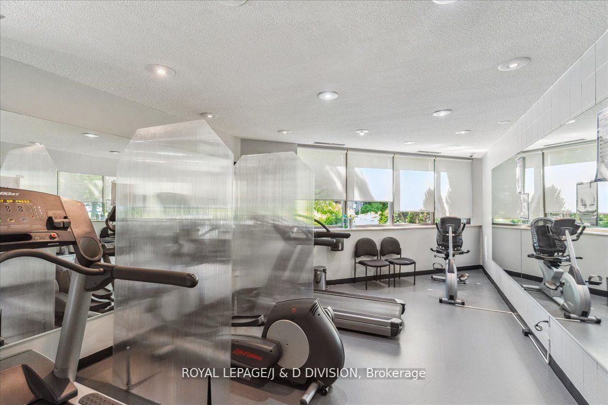 40 Baif Boulevard, #912